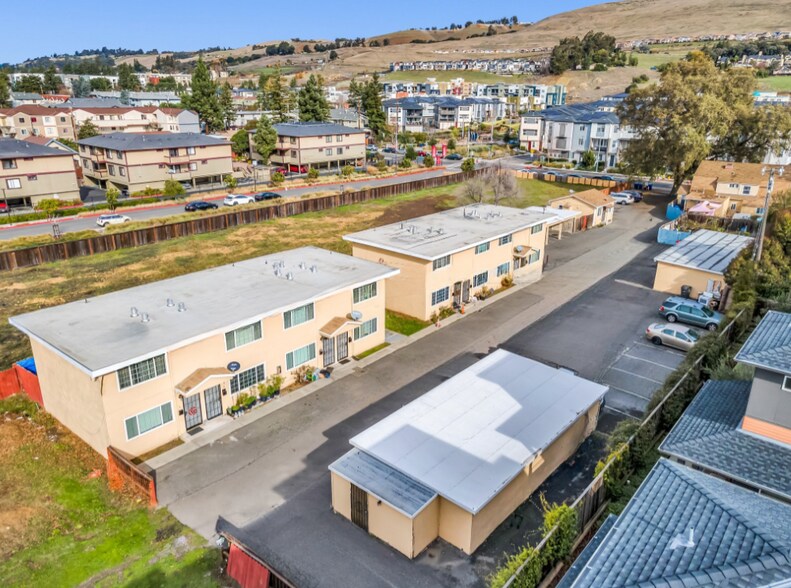 More Photos Of 29517-29529 Dixon St, Hayward Apartments For Sale