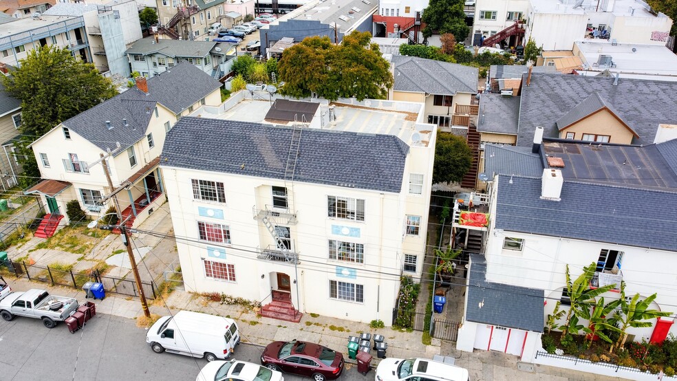 More Photos Of 3040 E 19th St, Oakland Apartments For Sale