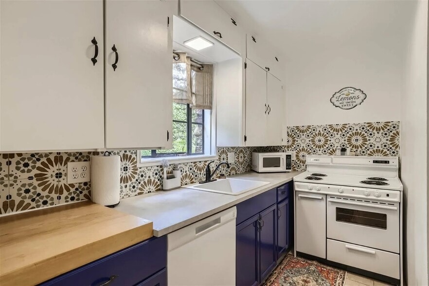 More Photos Of 3303 Chicago Creek Rd, Idaho Springs Hotel For Sale