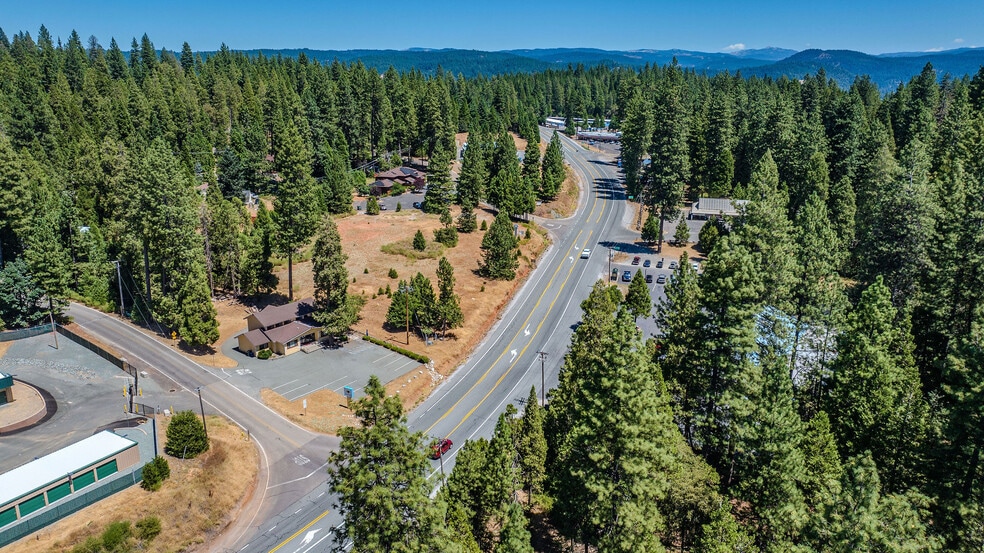 More Photos Of 26395 Buckhorn Ridge Rd, Pioneer Bank For Sale