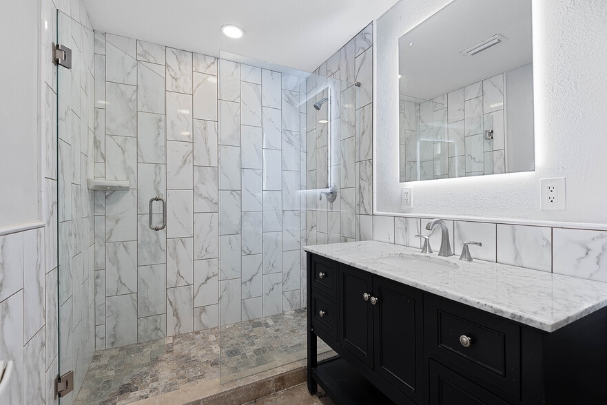 More Photos Of 5062 N Ocean Shore Blvd, Palm Coast Restaurant For Sale