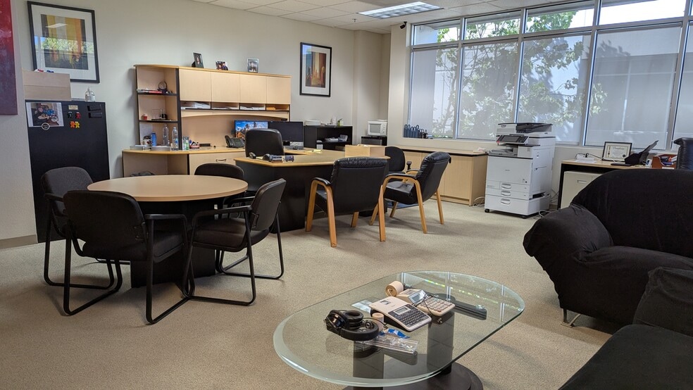 More Photos Of 35465-35475 Dumbarton Ct, Newark Research And Development For Sale