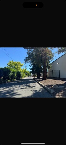 More Photos Of 1868-1872 Stone Ave, San Jose Manufacturing For Lease