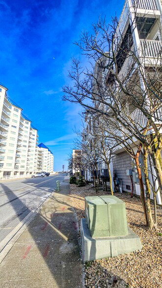 More Photos Of 5906-5908 Coastal Hwy, Ocean City Apartments For Sale