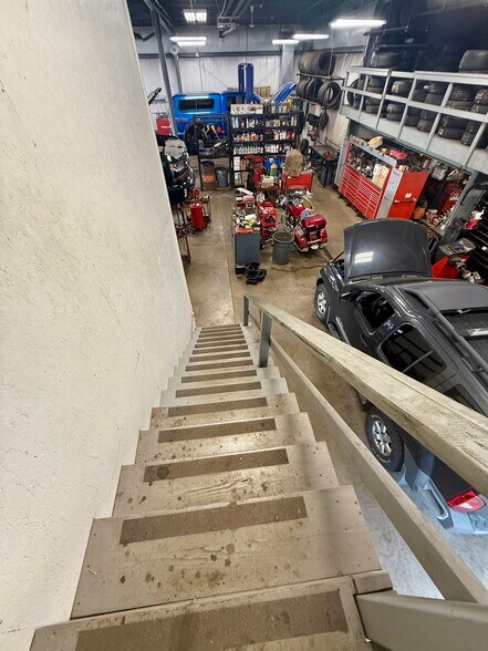 More Photos Of 1137 S Stephenson Ave, Iron Mountain Specialty For Sale