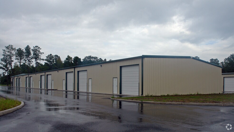 More Photos Of 1445-1449 London Bridge Rd, Virginia Beach Self Storage For Lease