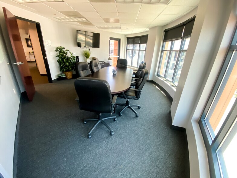 More Photos Of 203 S Water St, Henderson Office Residential For Sale