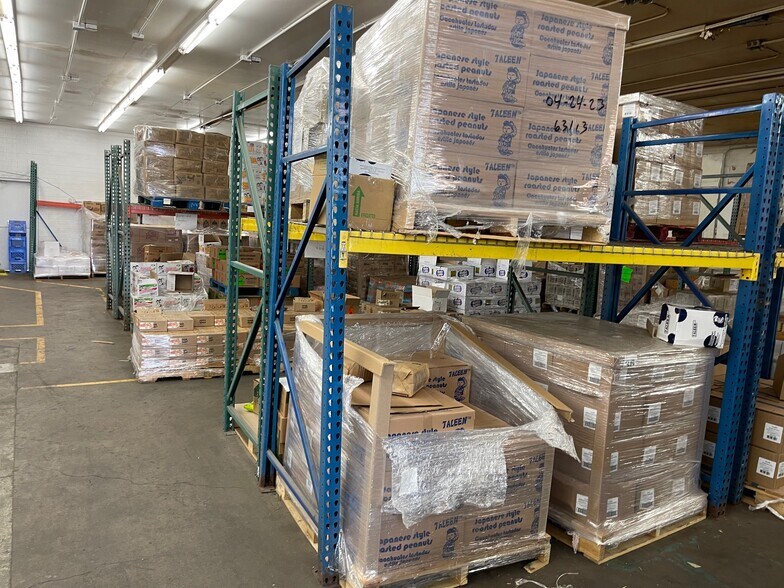 More Photos Of 1601 E Madison St, Phoenix Manufacturing For Lease