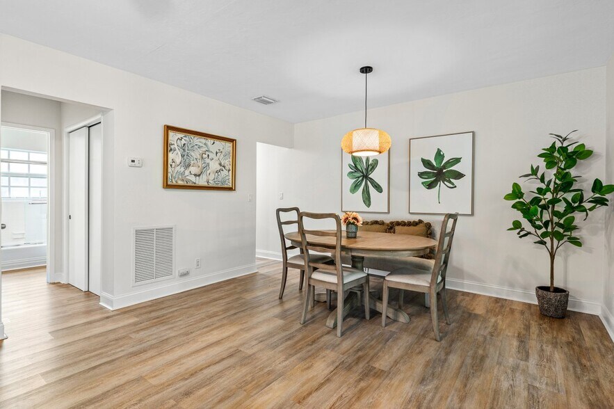 More Photos Of 615-617 NE 9th Ave, Fort Lauderdale Apartments For Sale