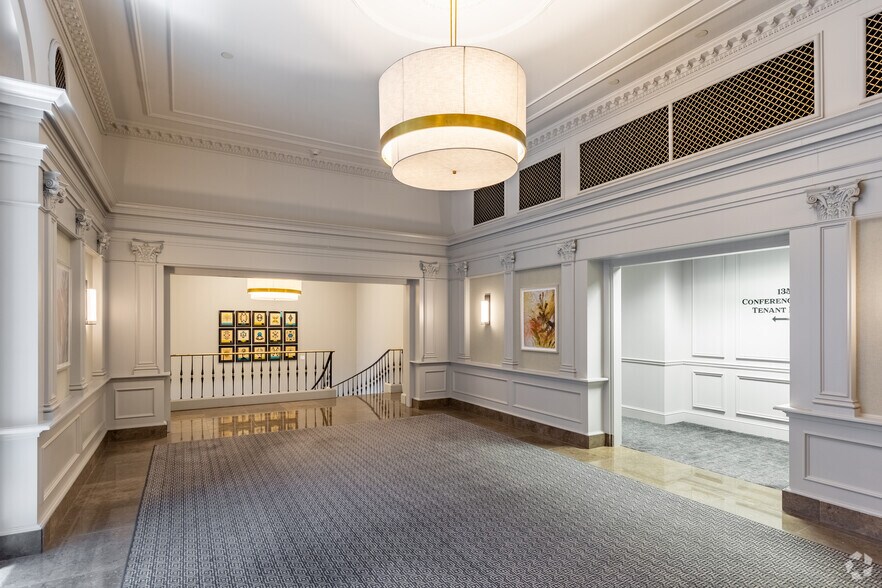 More Photos Of 1355 Peachtree St NE, Atlanta Office For Lease