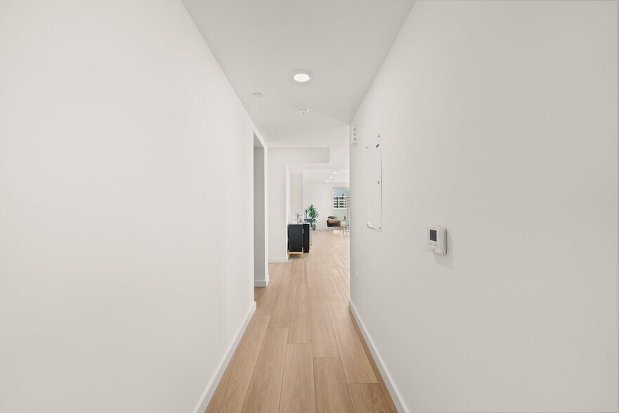 More Photos Of 1759 N Gower St, Los Angeles Apartments For Sale