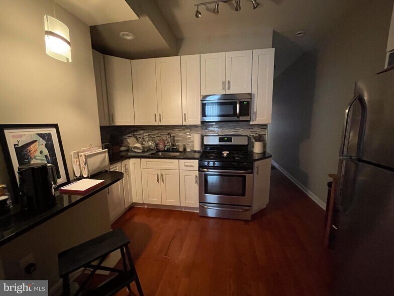 More Photos Of 1718 Snyder Ave, Philadelphia Apartments For Sale