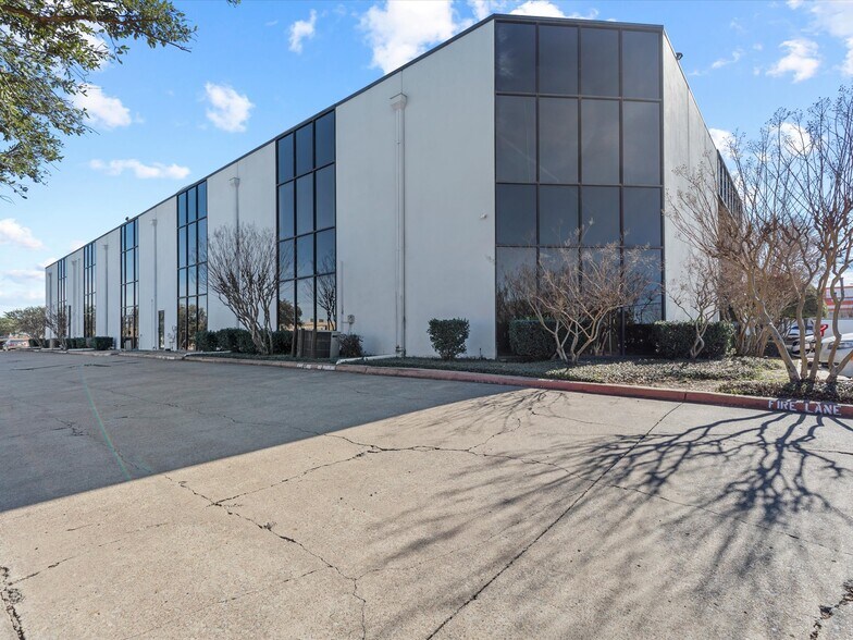 More Photos Of 2600 K Ave, Plano Office For Lease