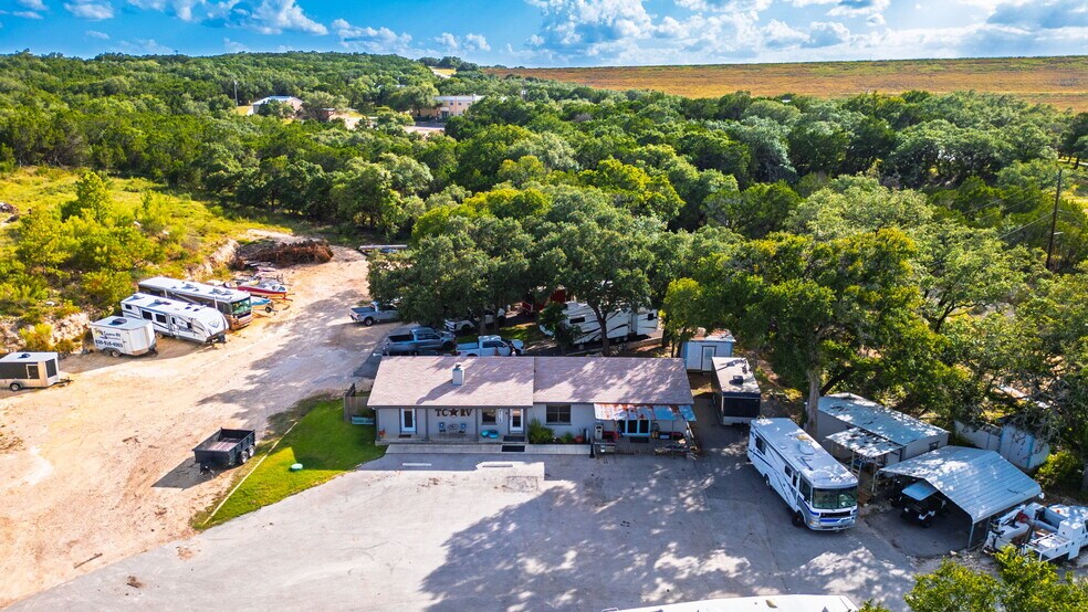 More Photos Of 16415 S Access Rd, Canyon Lake Showroom For Sale