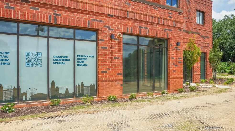 More Photos Of 1184 Hank Aaron Dr, Atlanta Apartments For Lease