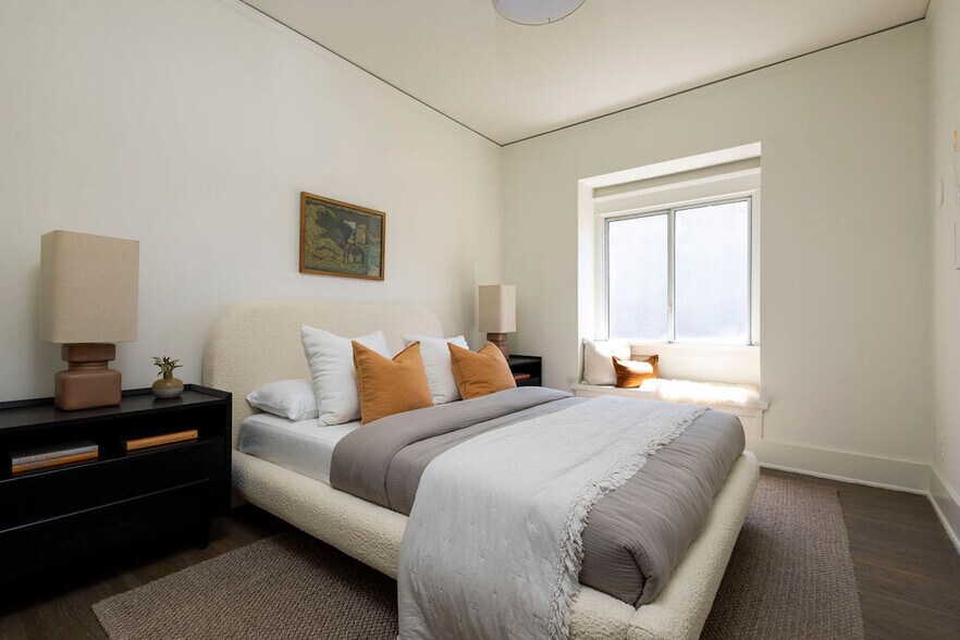 More Photos Of 1053 Hudson ave, Los Angeles Apartments For Sale