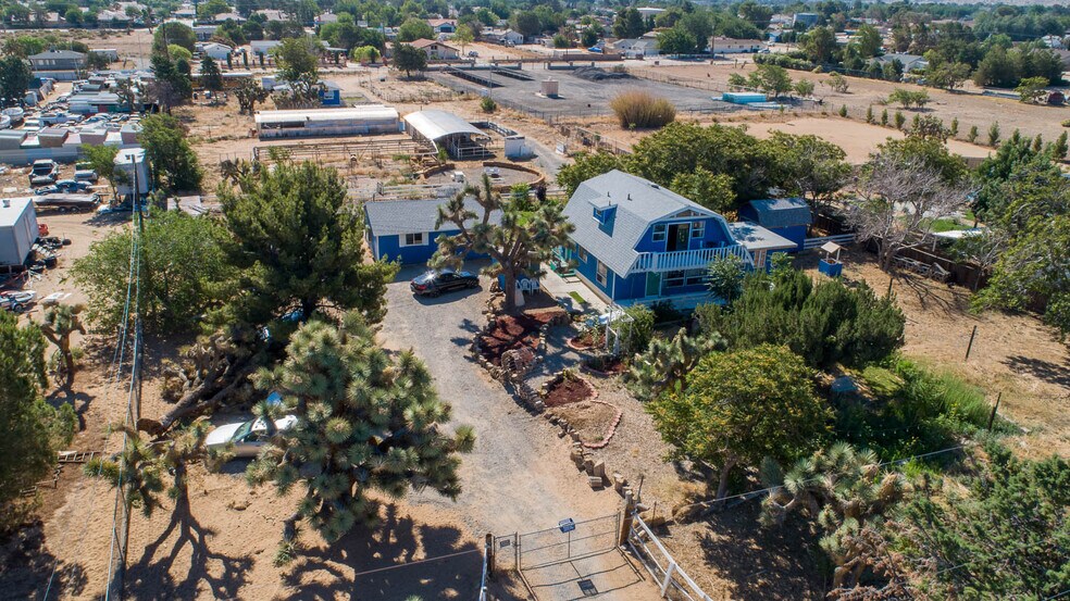 Primary Photo Of 43254 52nd St W, Lancaster Apartments For Sale