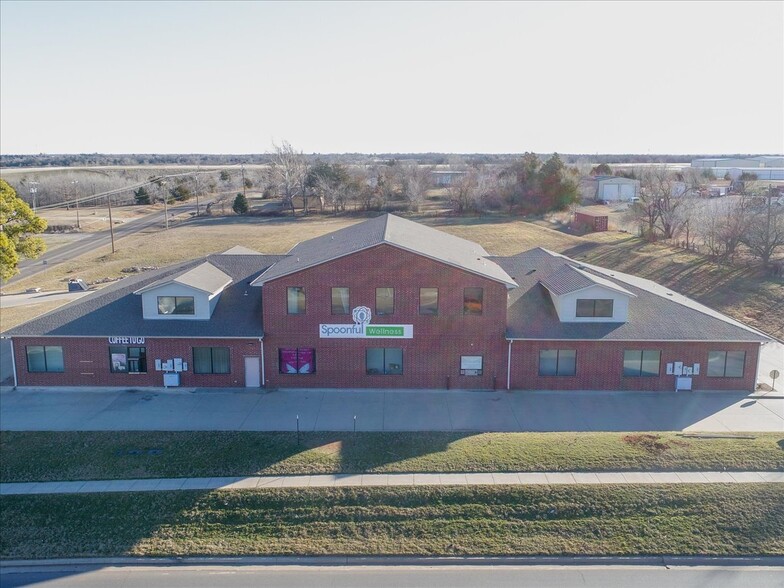 Primary Photo Of 2230 S Division St, Guthrie Storefront Retail Office For Lease