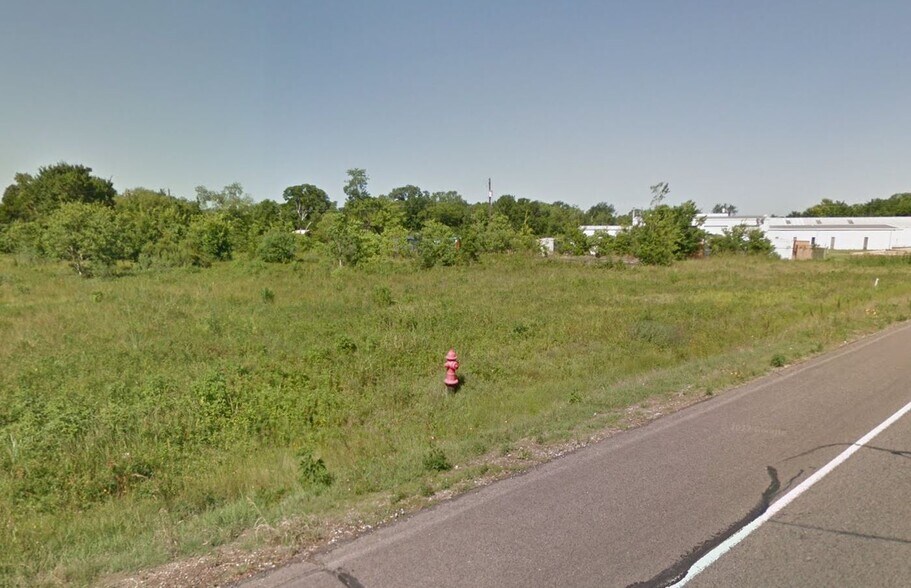 More Photos Of 3150 E Highway 6, Alvin Land For Sale