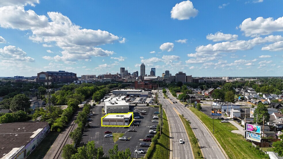 More Photos Of 1440 Madison Ave, Indianapolis Freestanding For Lease