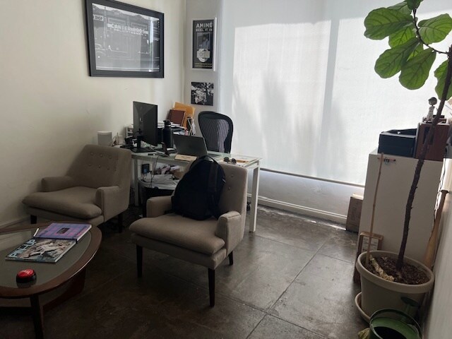 More Photos Of 6033 Washington Blvd, Culver City Storefront For Lease