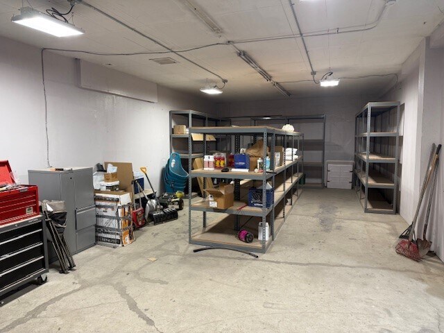 More Photos Of 4532 SE 63rd Ave, Portland Warehouse For Lease