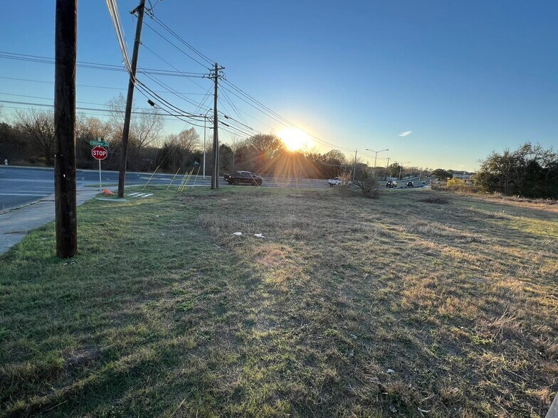 More Photos Of 7804 Cooper Ln, Austin Land For Sale