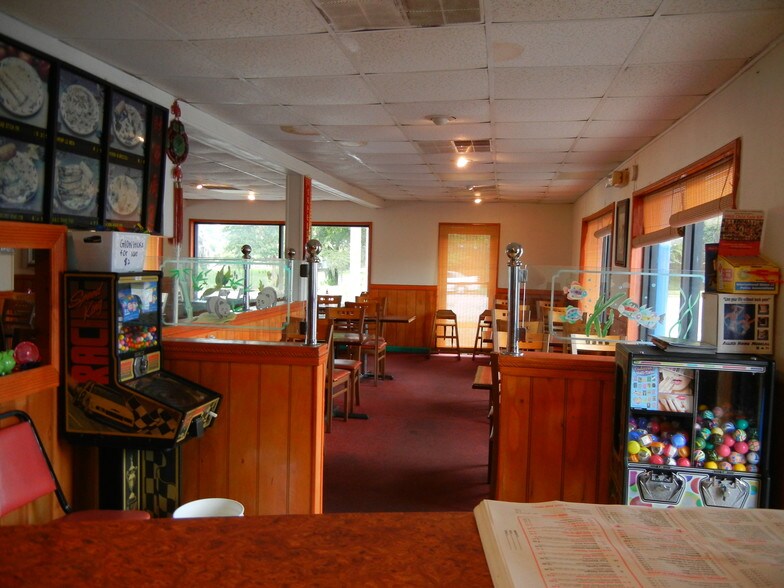 More Photos Of 1475 John C Calhoun Dr, Orangeburg Restaurant For Sale