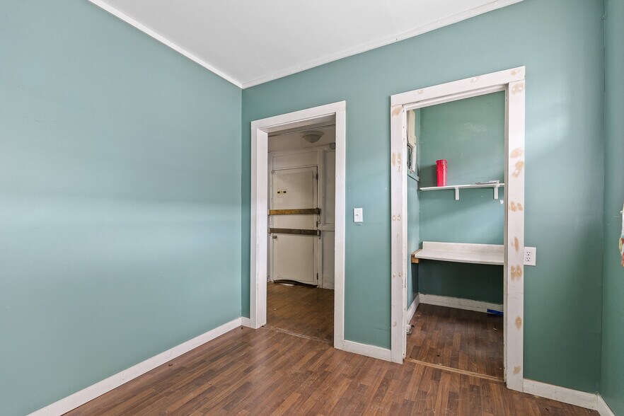 More Photos Of 2507 McCallie Ave, Chattanooga Office Residential For Sale