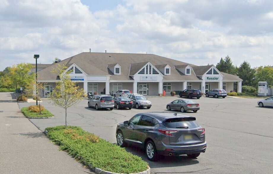 More Photos Of 194 State Route 31, Flemington Office For Sale