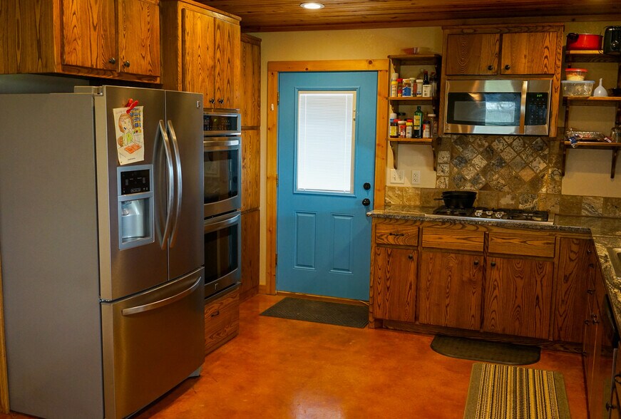 More Photos Of 723 FM 2926, Baird Land For Sale