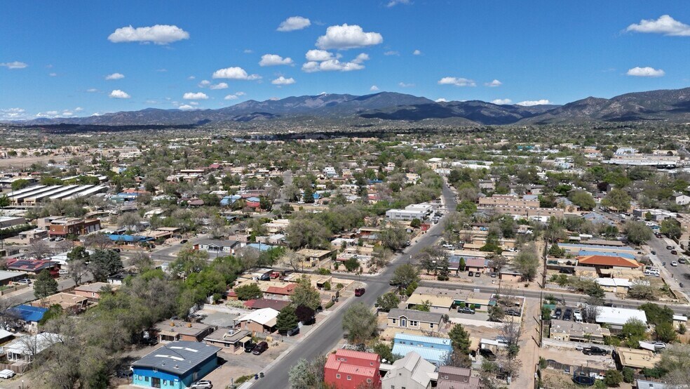 More Photos Of 1607 5th St, Santa Fe Apartments For Sale