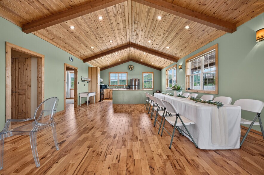 More Photos Of 639 Wagon Wheel Rd, Elk Creek Lodge Meeting Hall For Sale