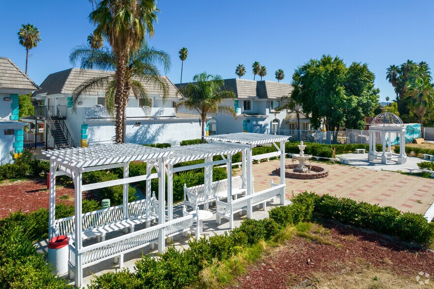 More Photos Of 2789 Rafferty Rd, Hemet Assisted Living For Sale