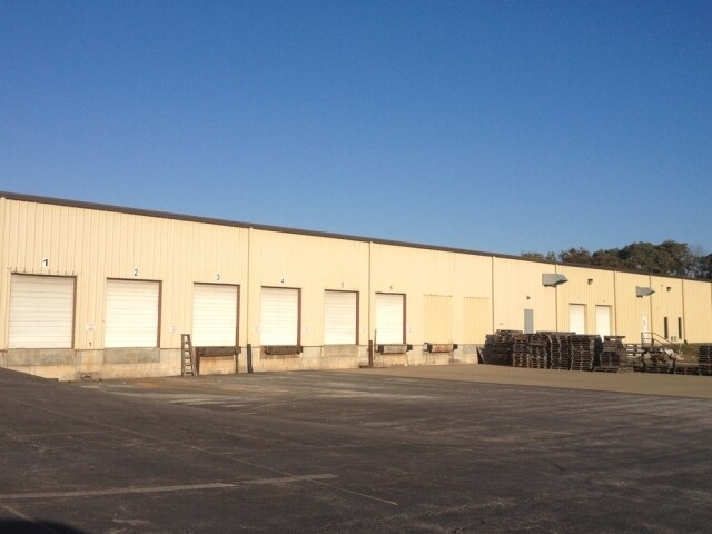 More Photos Of 5 Trautman Industrial Ct, Sainte Genevieve Warehouse For Sale