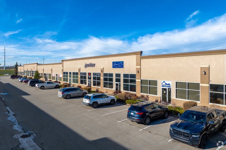 More Photos Of 11651 40th St SE, Calgary Warehouse For Lease