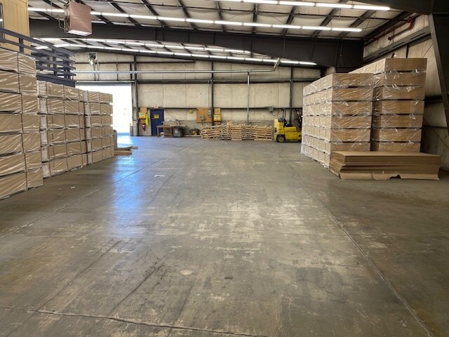 More Photos Of 1731 Industrial Way, Philomath Warehouse For Lease