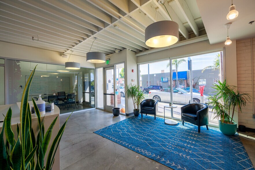 More Photos Of 1104 Highland Ave, Manhattan Beach Loft Creative Space For Sale