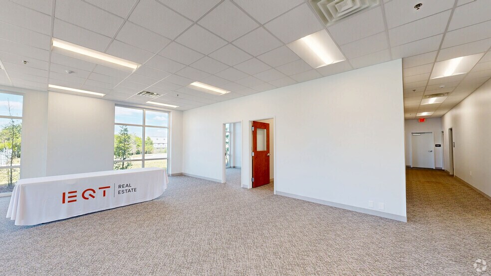 Primary Photo Of 2983 Faye Rd, Jacksonville Warehouse For Lease