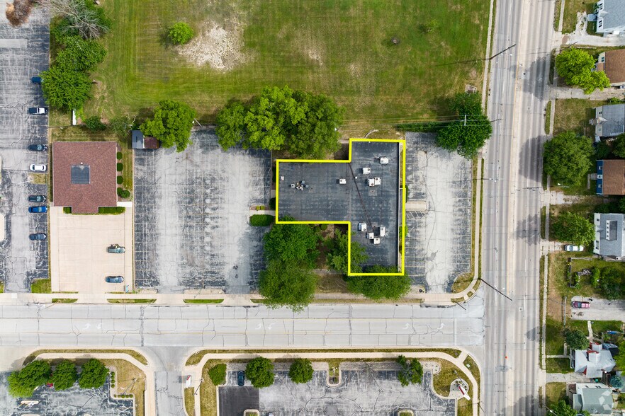 More Photos Of 2220 N Monroe St, Decatur Medical For Sale