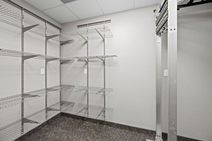 More Photos Of 2768 Compass Dr, Grand Junction Office For Lease