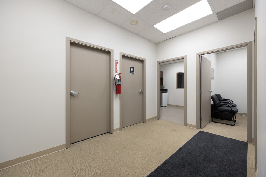 More Photos Of 380 Taiganova Cres, Fort McMurray Warehouse For Lease