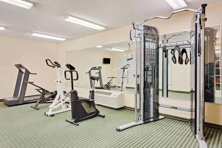 More Photos Of 360 Paul Huff Parkway, Cleveland Hotel For Sale