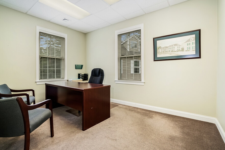 More Photos Of 100 Schoosett St, Pembroke Office For Sale