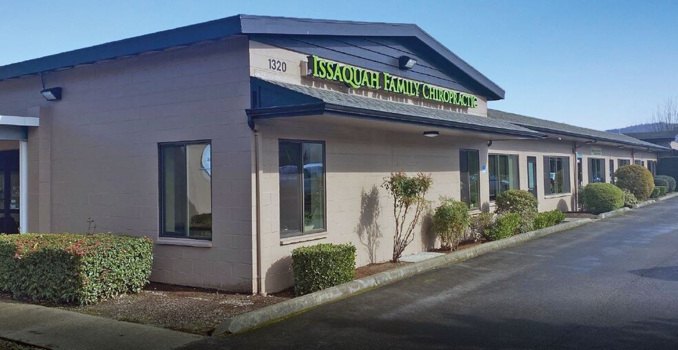 Primary Photo Of 1320-1370 NW Mall St, Issaquah Warehouse For Lease