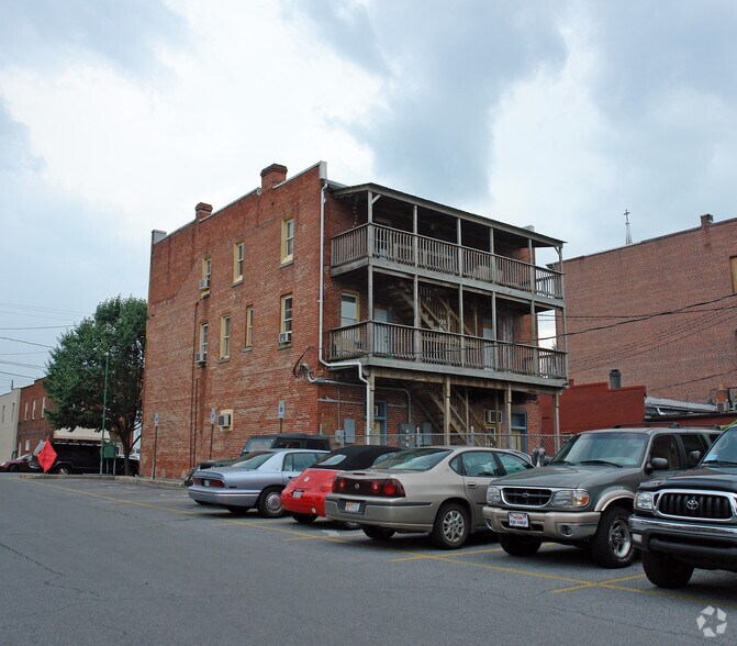More Photos Of 115-119 E Martin St, Martinsburg Storefront Retail Office For Sale