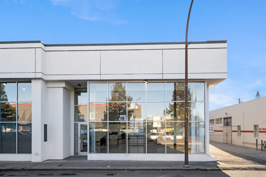 More Photos Of 1802-1808 El Camino Real, Redwood City General Retail For Lease