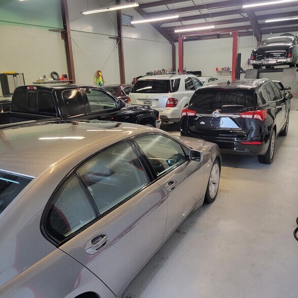 More Photos Of 2106 S US Highway 1, Vero Beach Freestanding For Sale