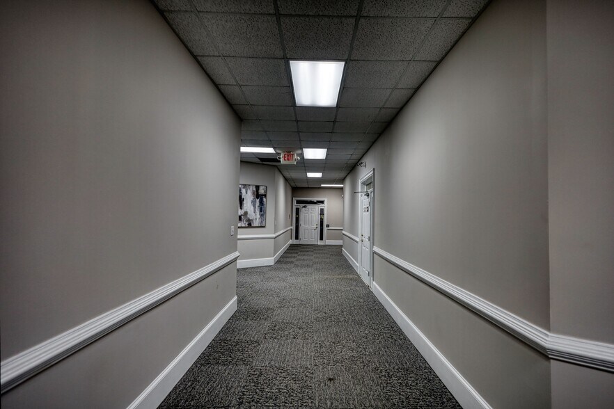 More Photos Of 1229 Royal Dr, Conyers Office For Sale