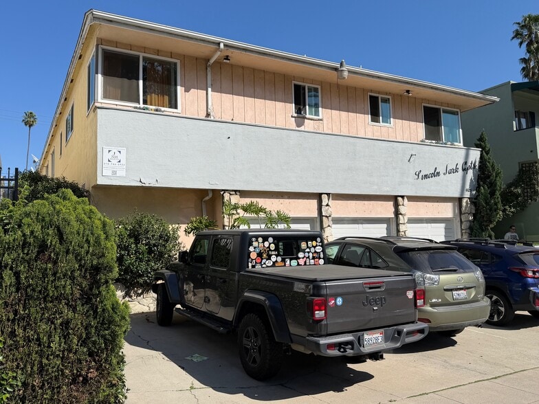 More Photos Of 1129 Lincoln Blvd, Santa Monica Apartments For Sale